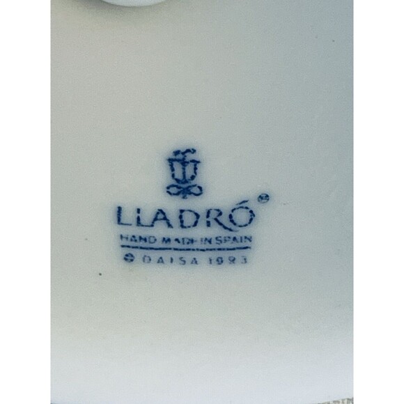 LLADRO 1994 Limited Edition Annual Porcelain Christmas Bell 16139 Original Box - Picture 2 of 12